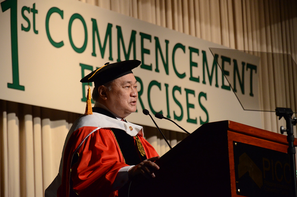 Manny Pangilinan addresses the Tytana Class of 2017 during their 41st Commencement Exercises held in PICC.